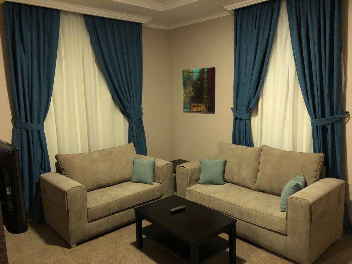 Loren Suites Джеда Екстериор снимка